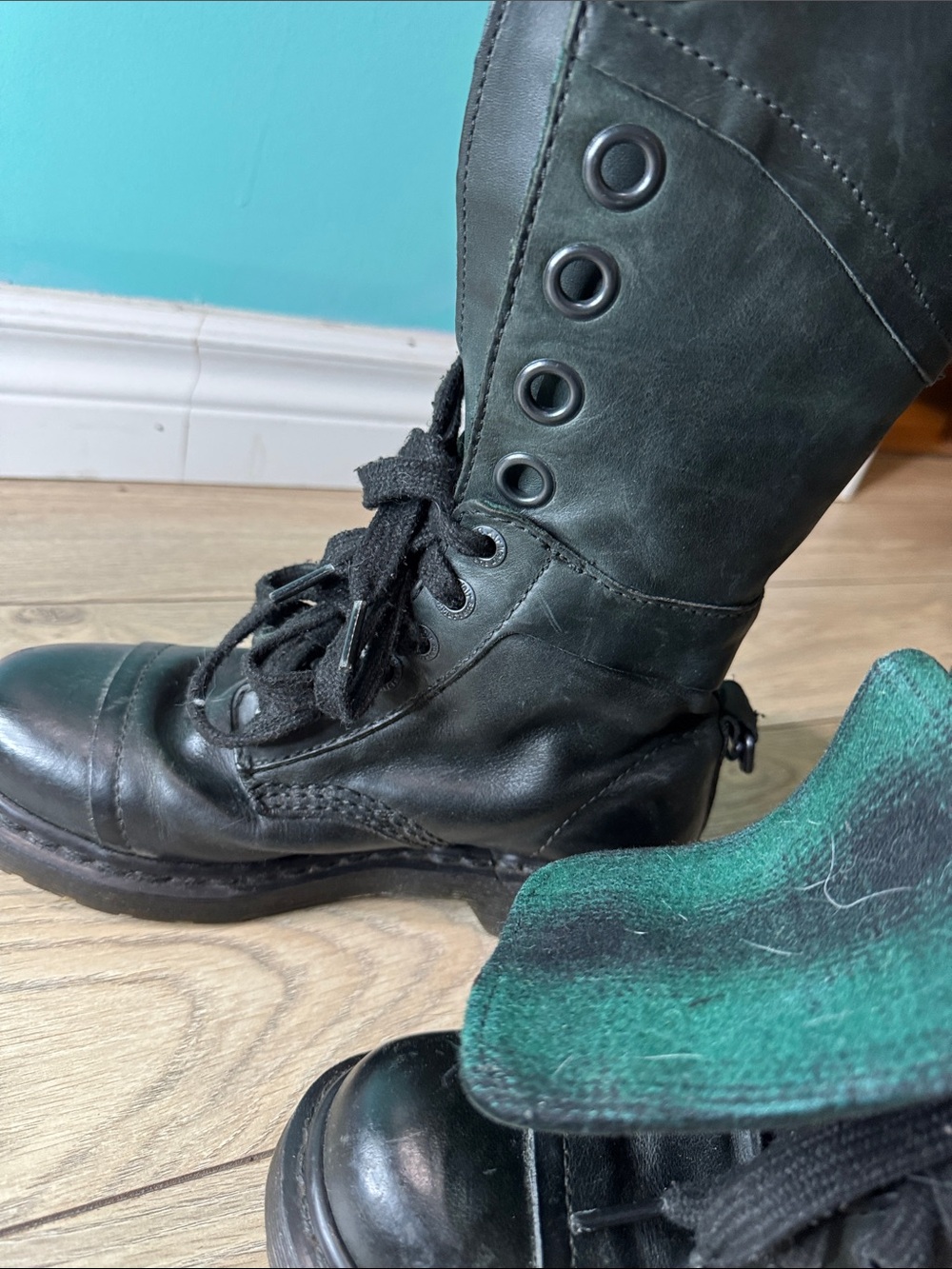 Dr Martens  Leather Lace-Up Combat Boots with Green Cuff - Picture 3 of 10